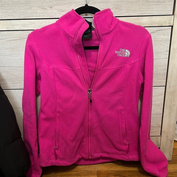 North Face sweater - Picture 1 of 3